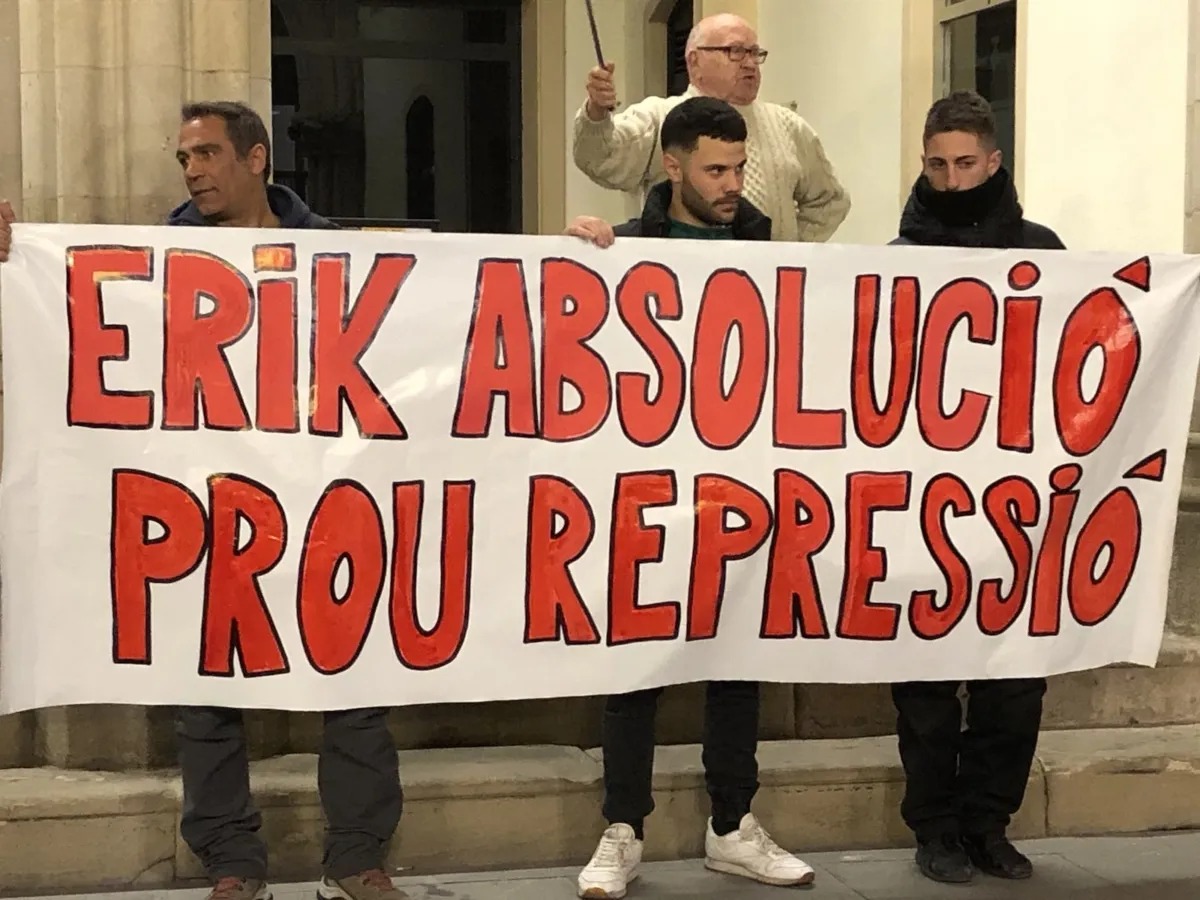 01 absolució